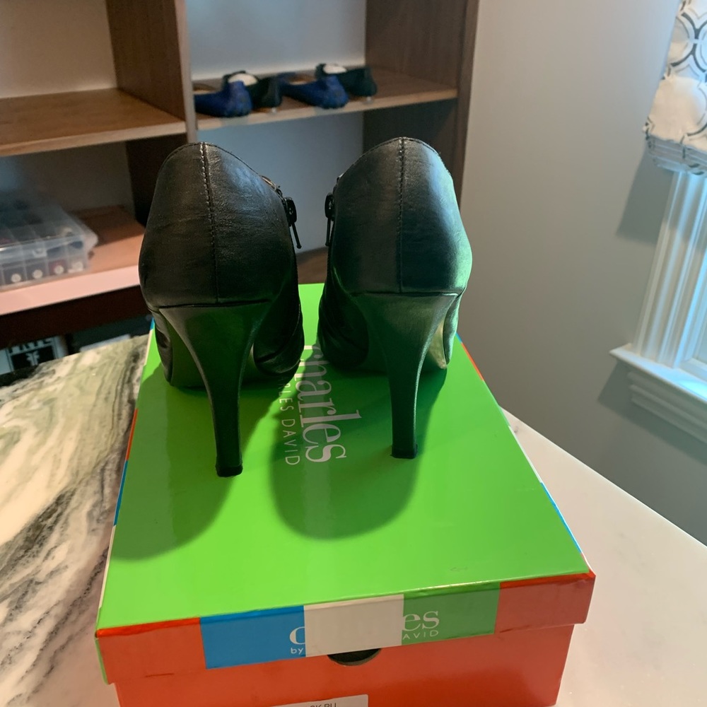 Booties - Picture 3 of 4